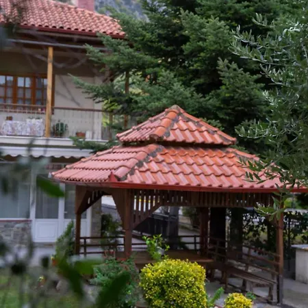 Apartamento Cozy With Courtyard And Gazebo